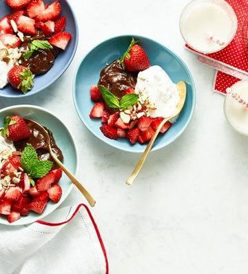 Salted Chocolate Avocado Pudding Bowls